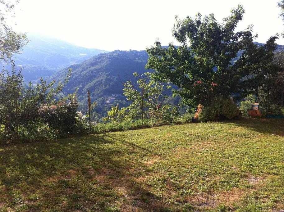 Ospitaci Appartamenti Di Campagna Le Rancole Valtopina エクステリア 写真